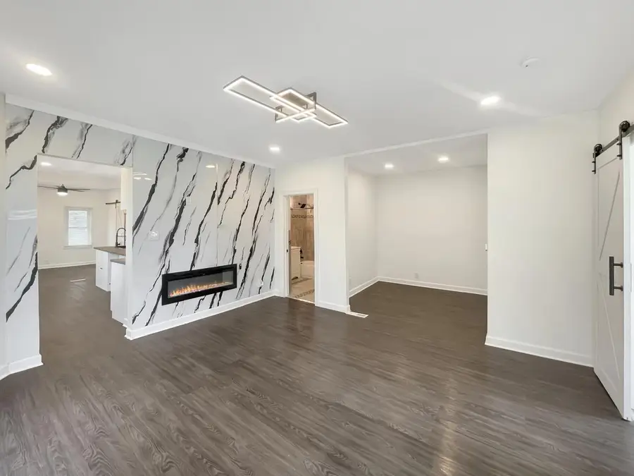 3513 N Teutonia AVENUE, Milwaukee, WI 53206 - #2
