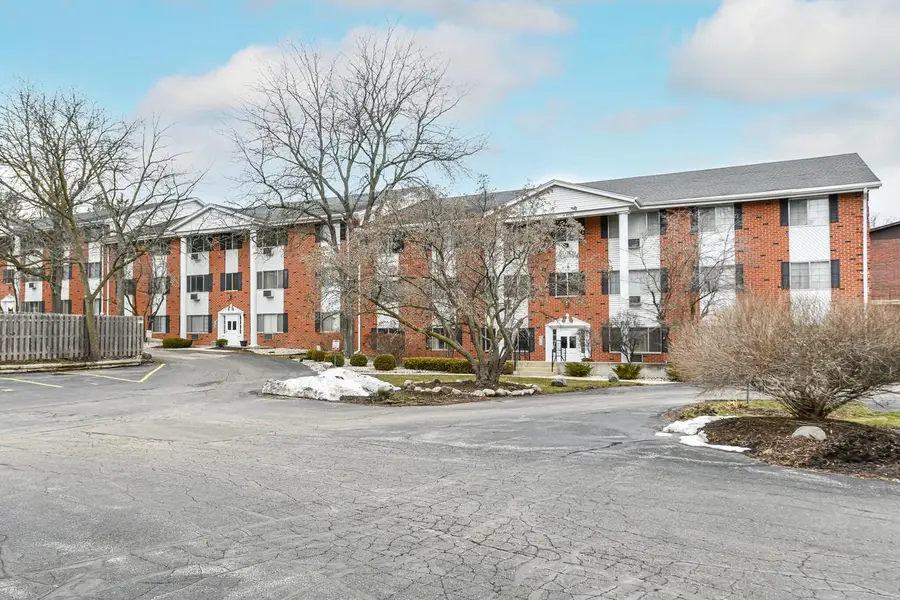 255 Elmwood AVENUE #205, Lake Geneva, WI 53147 - #2
