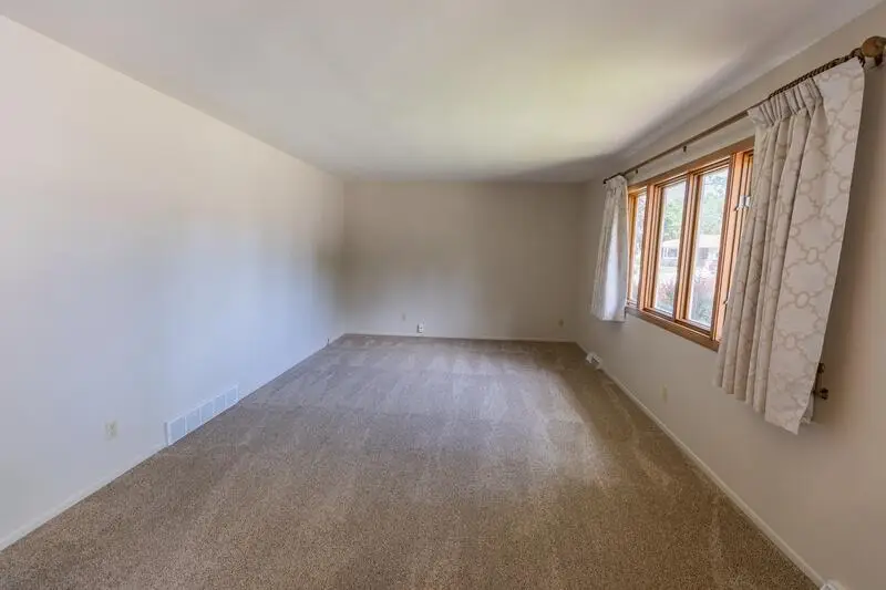 2318 N 35th STREET, Sheboygan, WI 53083 - #3