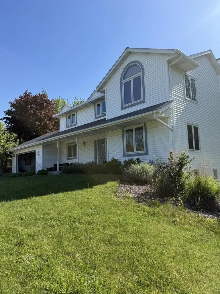 4577 Hunters Glen DRIVE, Sheboygan, WI 53083 - #1