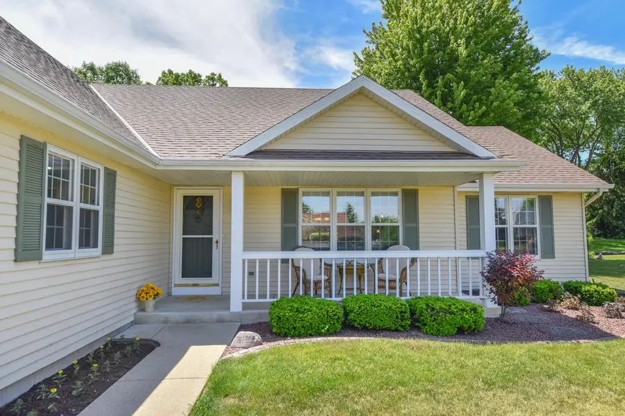 N65W15321 Blue Heron DRIVE, Menomonee Falls, WI 53051 - #2