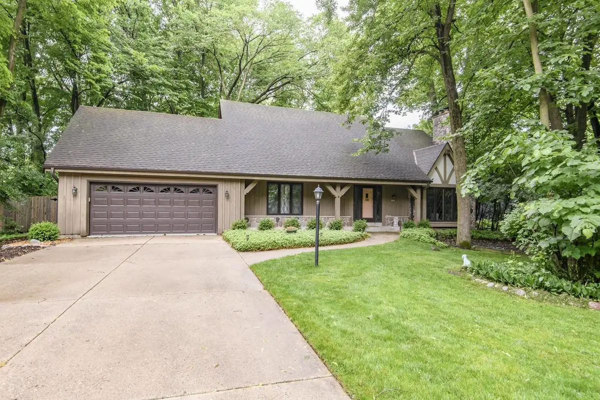 5253 W Woodland DRIVE, Brown Deer, WI 53223 - #1