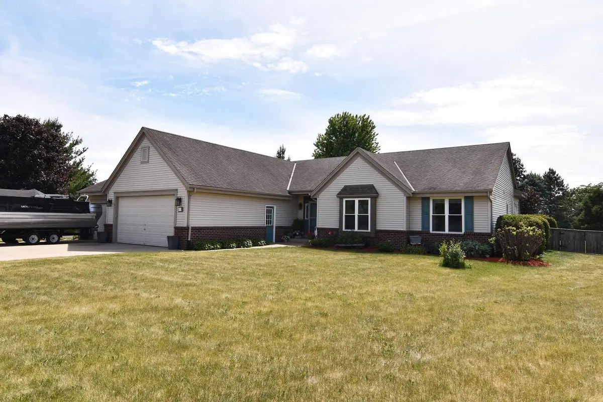 30936 Royal Hill ROAD, Burlington, WI 53105 - #1