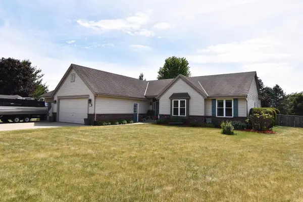 30936 Royal Hill ROAD, Burlington, WI 53105