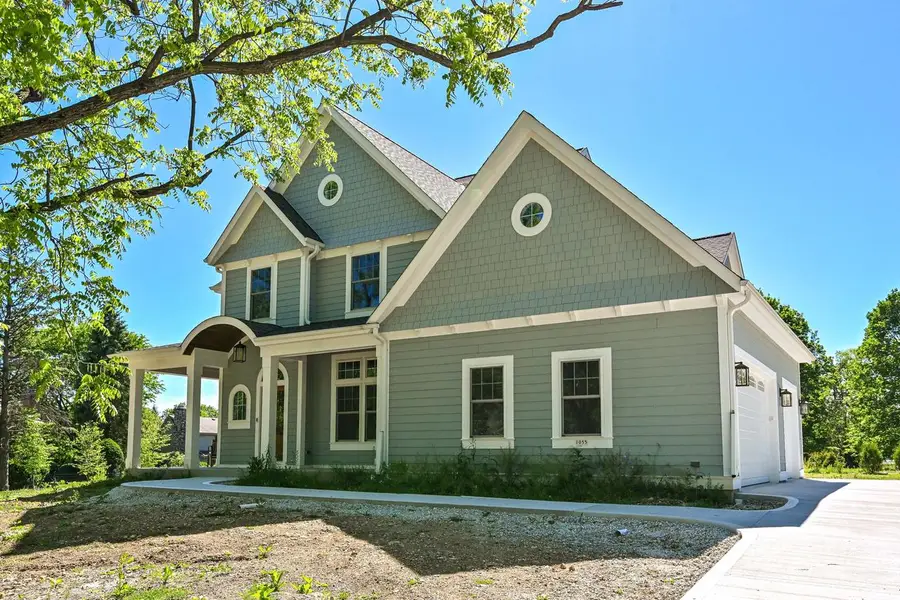 1055 Red Barn LANE, Elm Grove, WI 53122 - #2