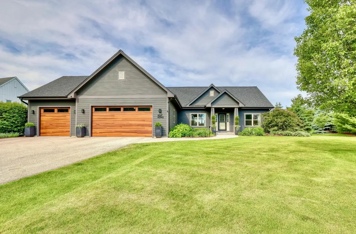 W347N5943 Lake DRIVE, Oconomowoc, WI 53066 - #1