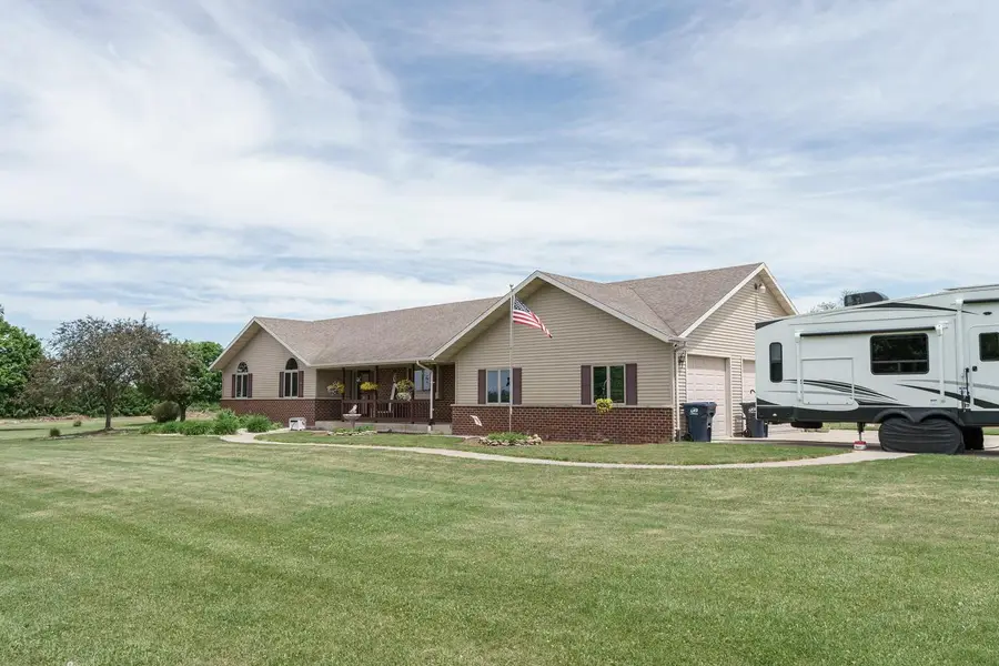 W5546 Sun ROAD, Juneau, WI 53039 - #2