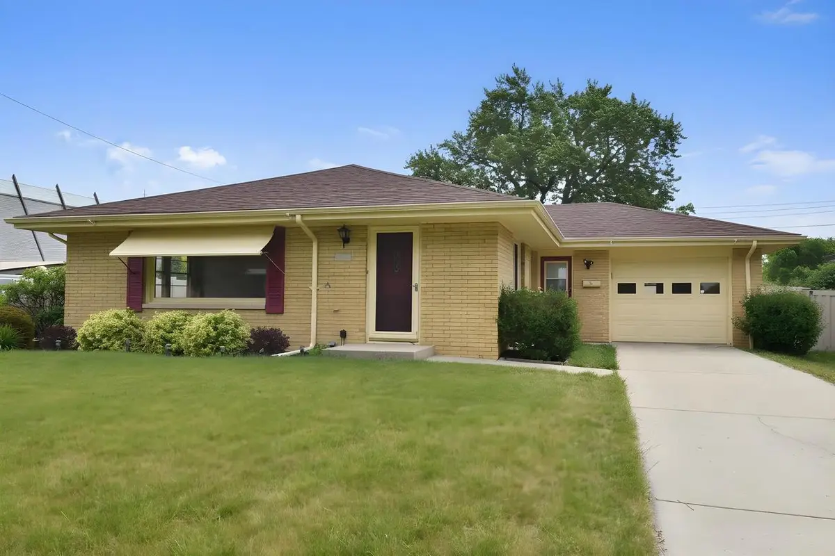 925 Virginia STREET, Racine, WI 53405 - #1