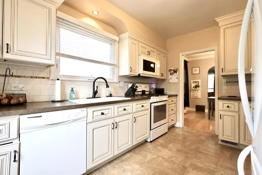 6309 40th AVENUE, Kenosha, WI 53142 - #3