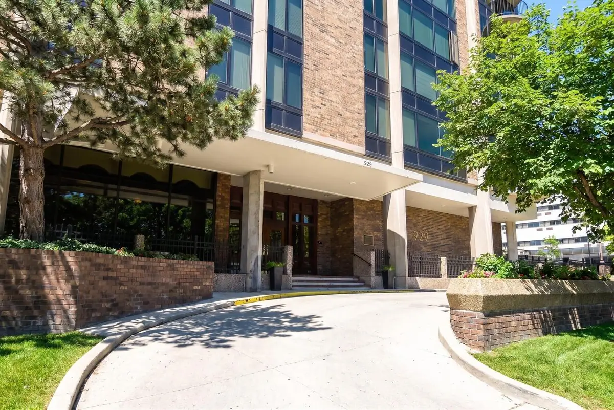 929 N Astor STREET #203, Milwaukee, WI 53202 - #1