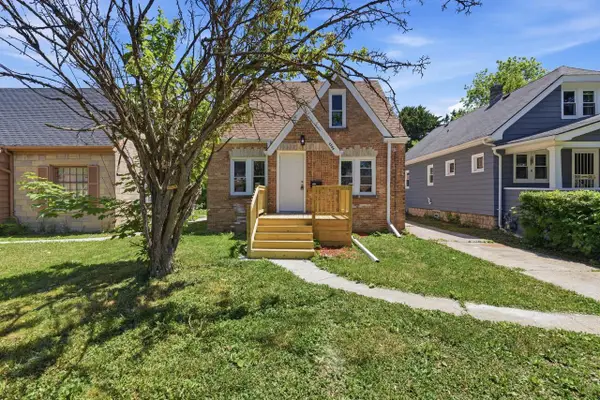 4706 N 57th STREET, Milwaukee, WI 53218