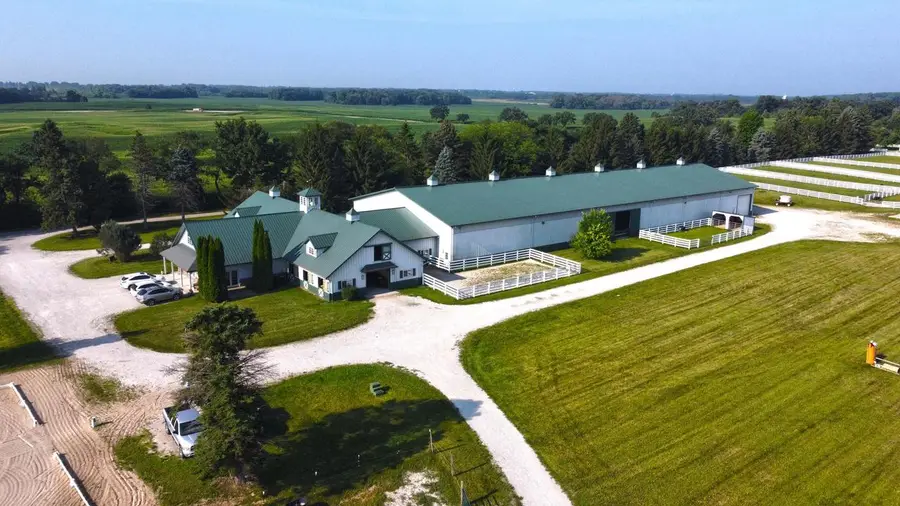W1800 County Road B, Genoa City, WI 53128 - #2