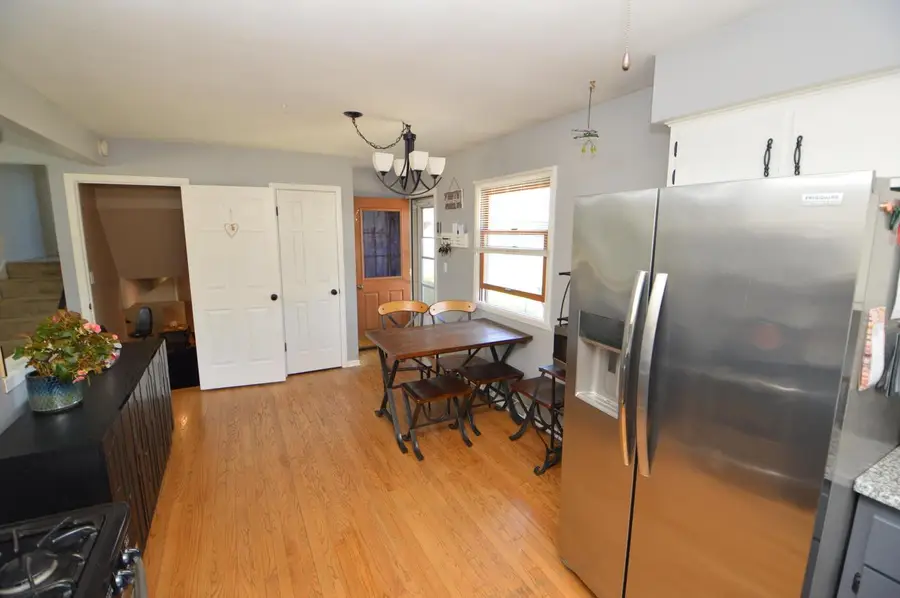 6162 S Delaware AVENUE, Cudahy, WI 53110 - #2