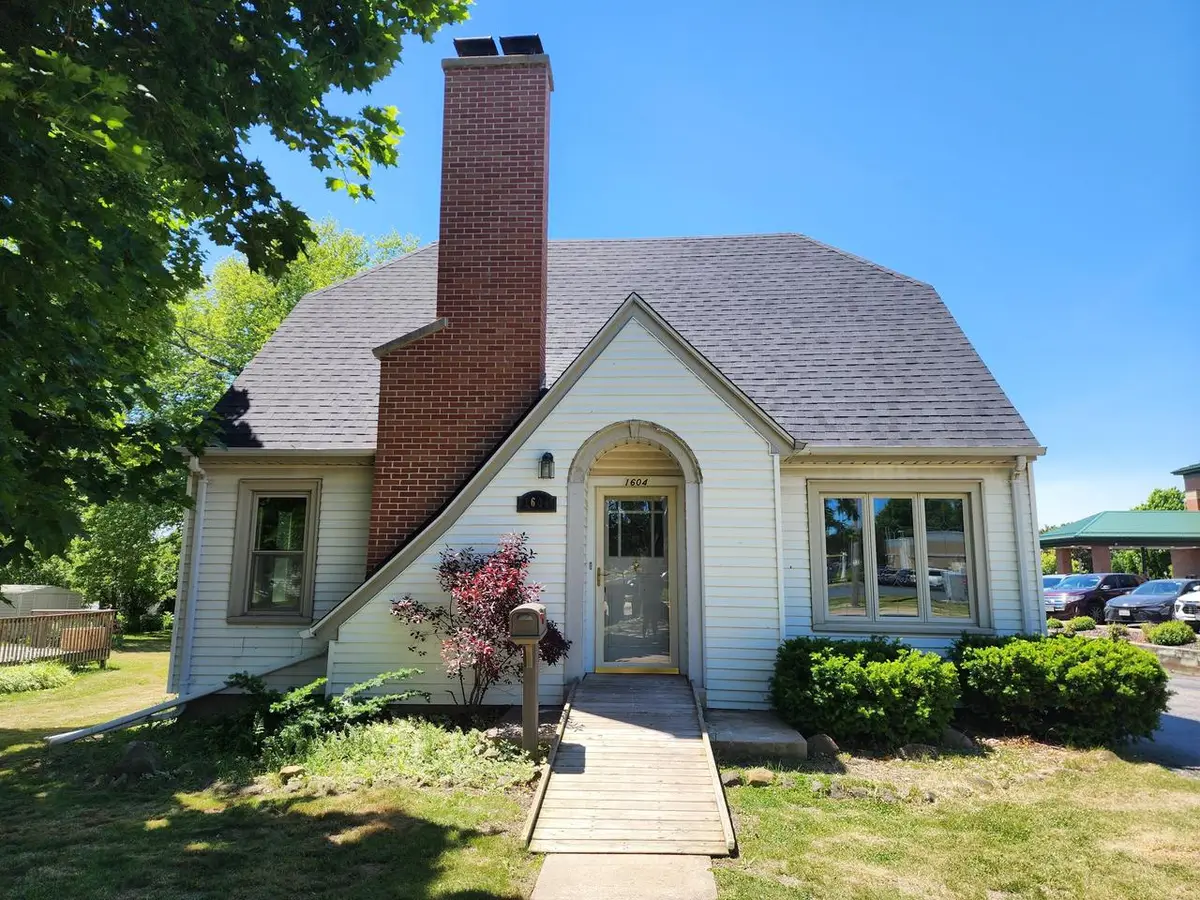 1604 Main STREET, Union Grove, WI 53182 - #1