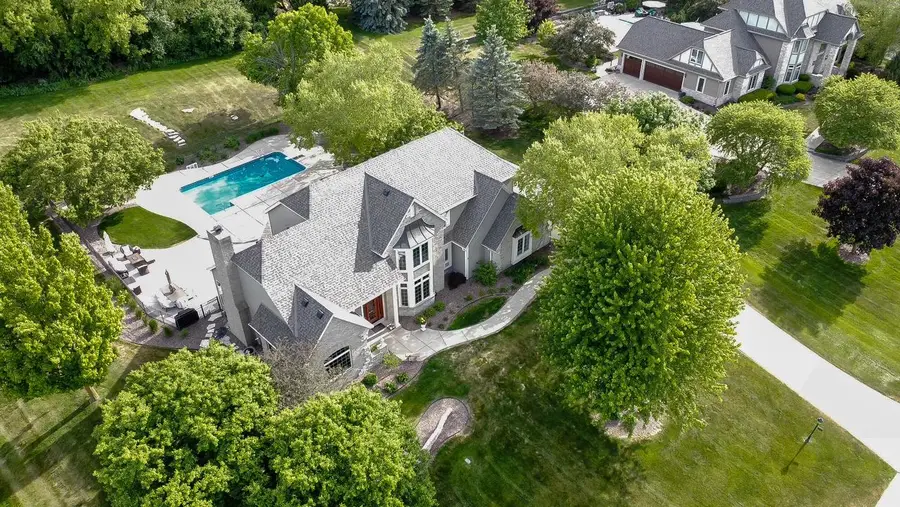 1801 E Juniper WAY, Hartland, WI 53029 - #3