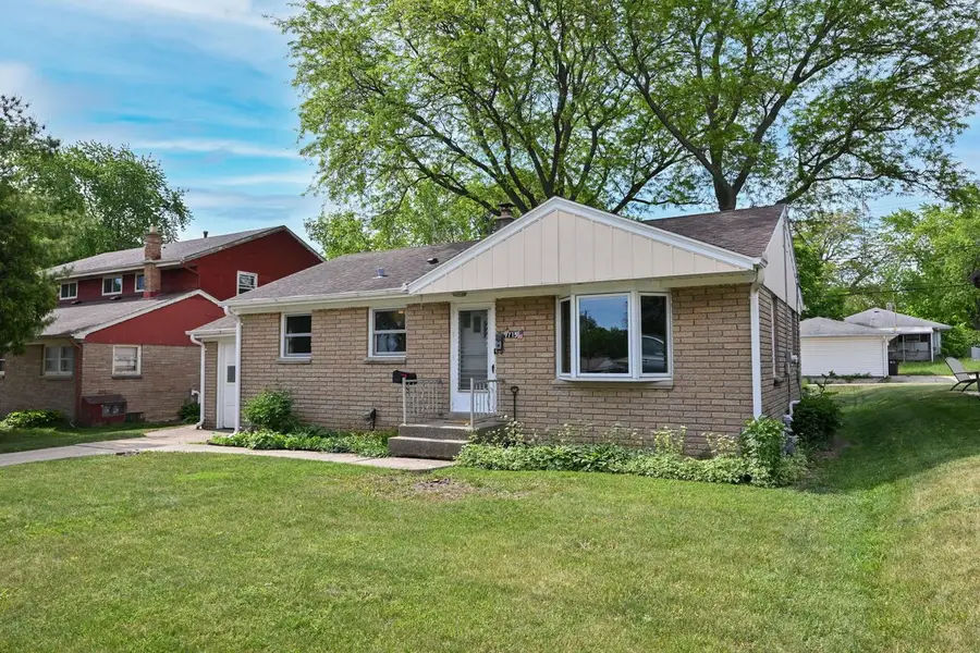 1715 Monroe AVENUE, South Milwaukee, WI 53172 - #3