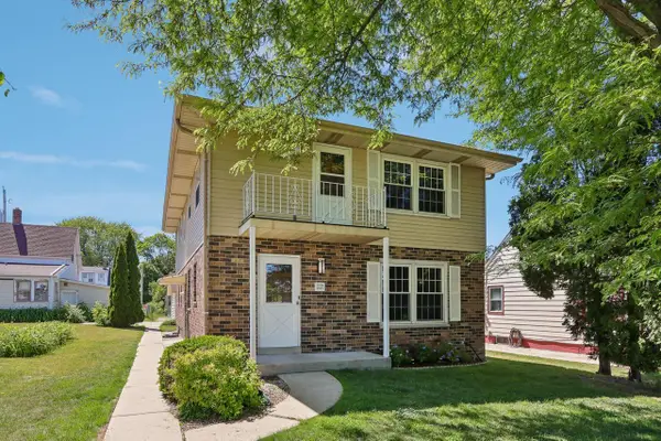 3557 S 33rd STREET #3559, Greenfield, WI 53221