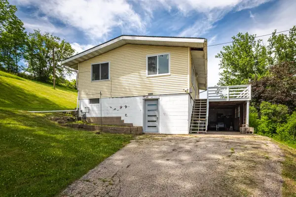 N1303 Leske ROAD, La Crosse, WI 54601