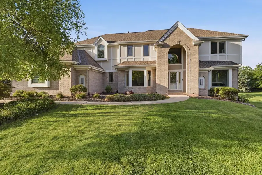 N28W30244 Red Hawk COURT, Pewaukee, WI 53072 - #3