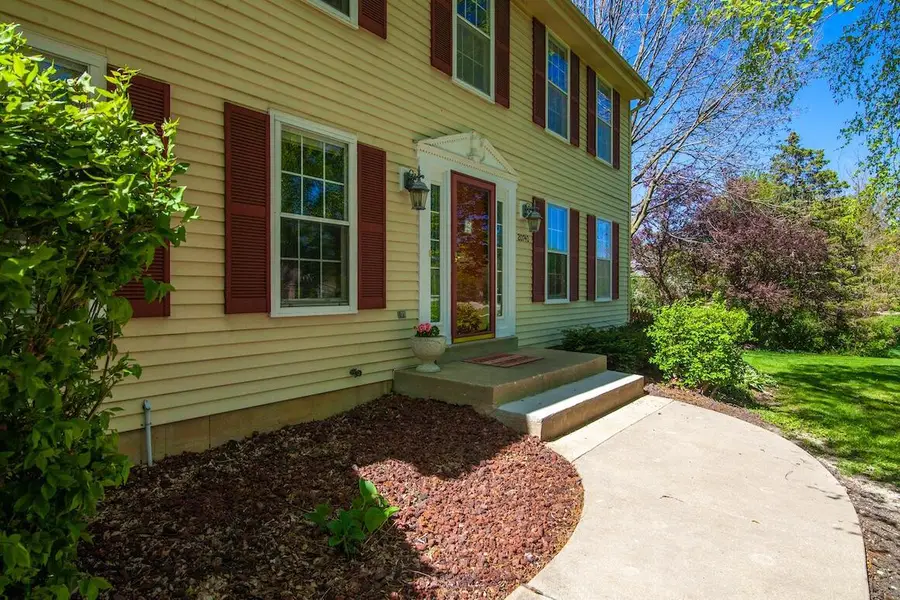 20740 Brook Park DRIVE, Brookfield, WI 53045 - #2