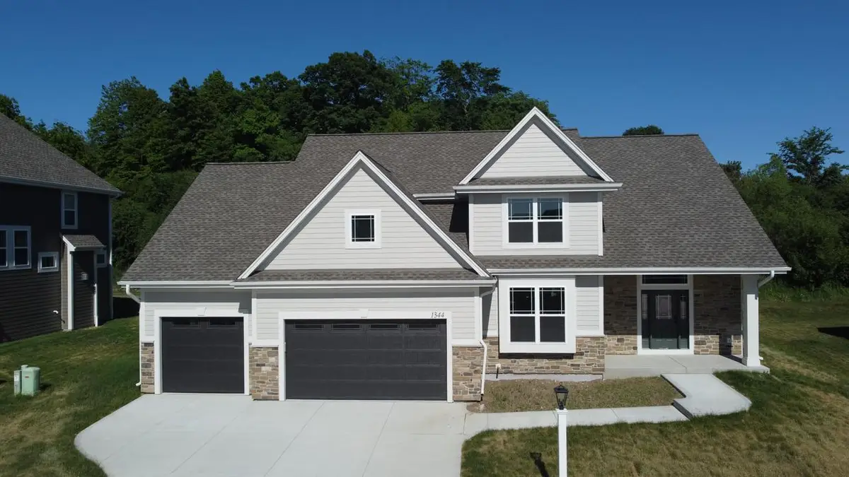 1344 Mohican TRAIL, Powers Lake, WI 53159 - #1
