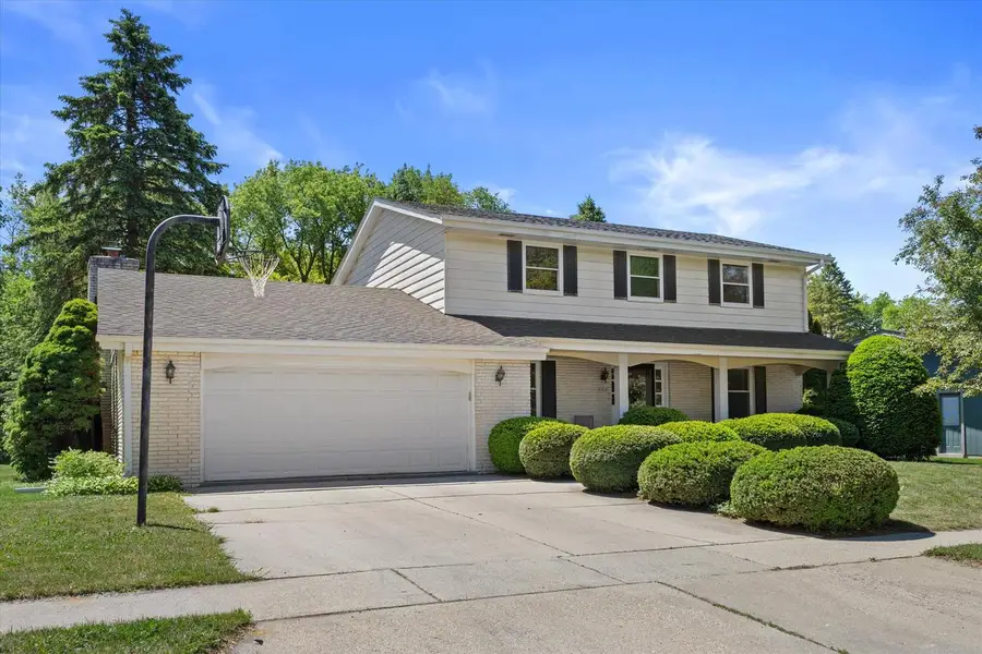 6436 Riverdale LANE, Greendale, WI 53129 - #2
