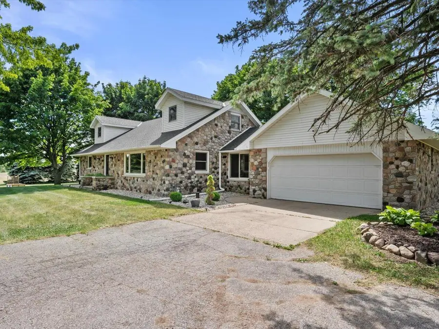 W334S7837 County Road E ROAD, Mukwonago, WI 53149 - #2