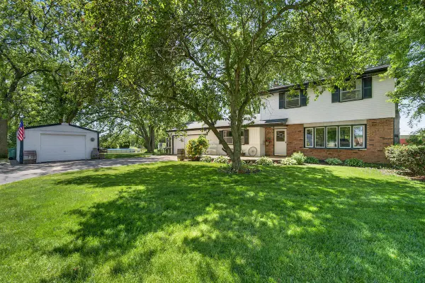 4165 County Road K, Franksville, WI 53126