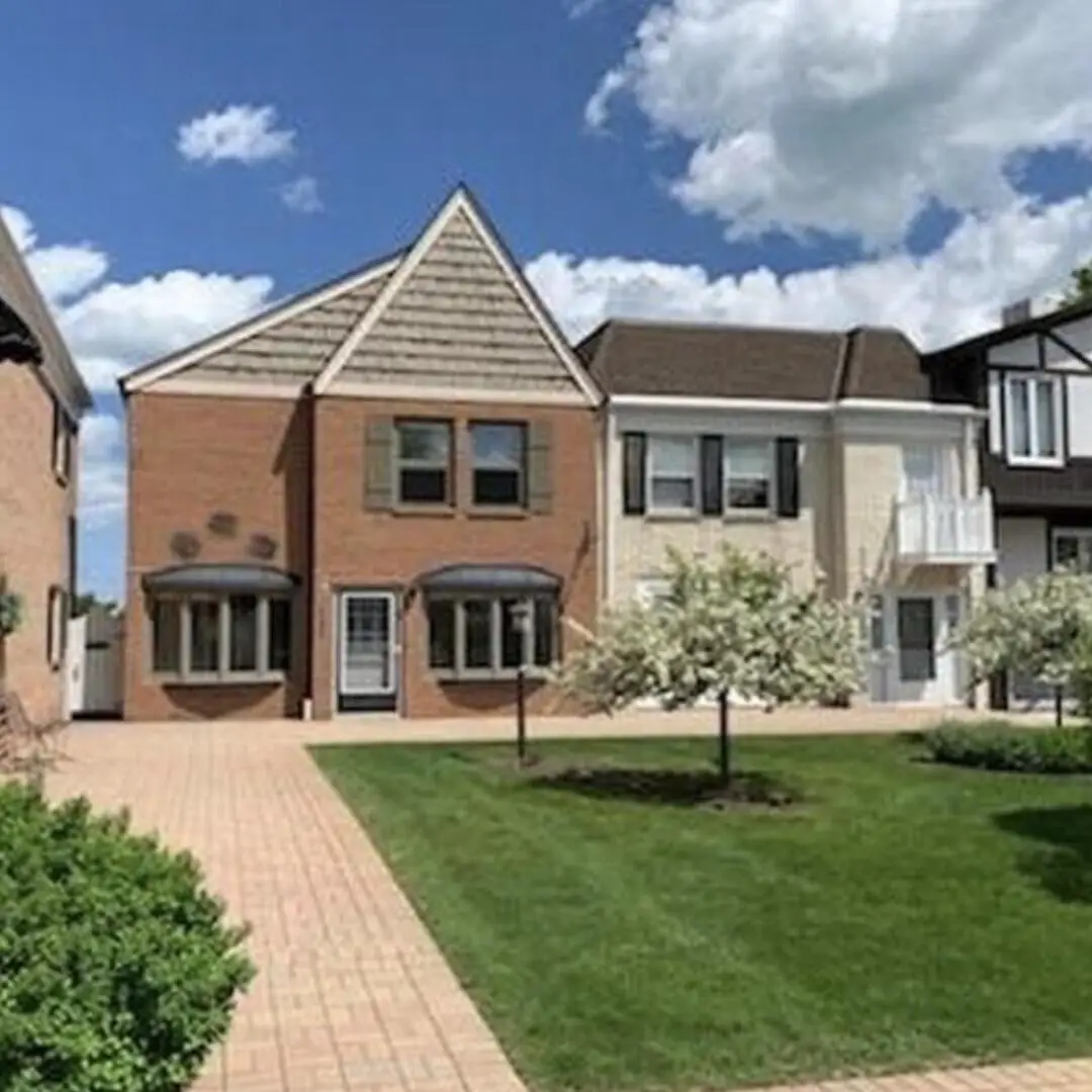 2206 Stonecroft DRIVE, Grafton, WI 53024 - #1