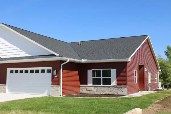 1320 Kettle DRIVE, Kewaskum, WI 53040