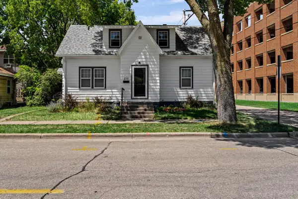 213-215 16th STREET N, La Crosse, WI 54601