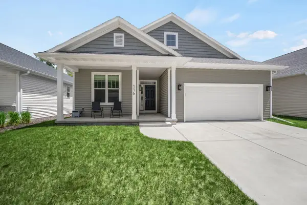 116 N Orchard STREET, Thiensville, WI 53092