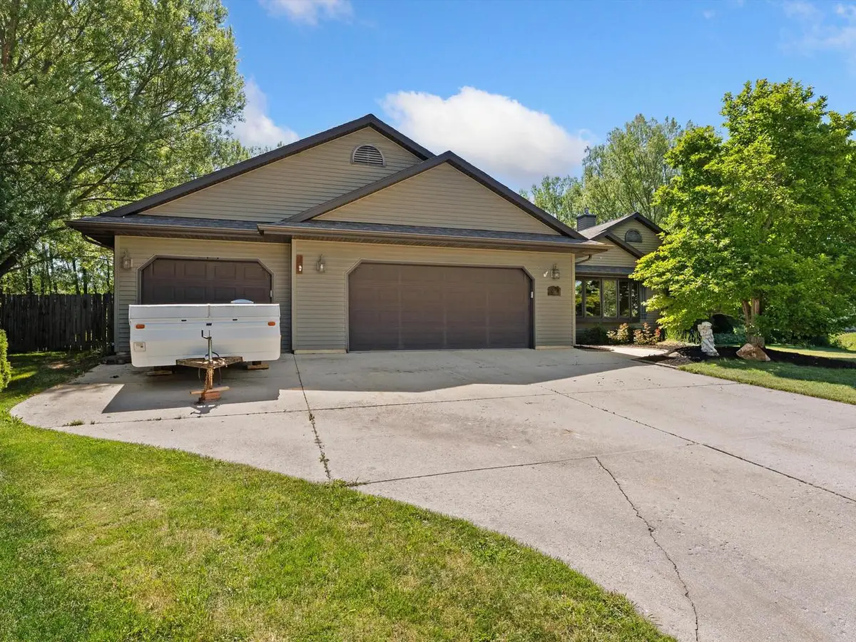 1207 Hummingbird PLACE, Sheboygan Falls, WI 53085 - #1