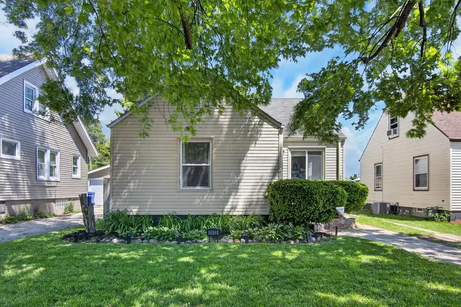 7413 32nd AVENUE, Kenosha, WI 53142 - #2