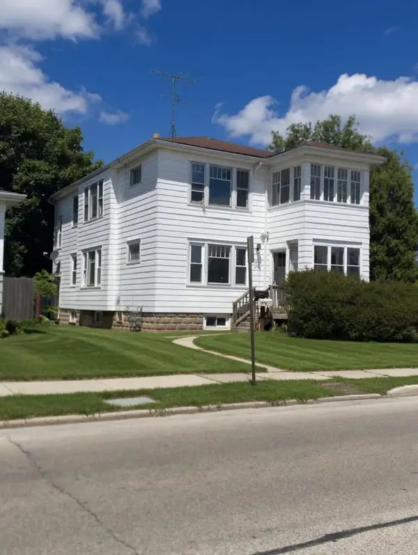 6926 30th AVENUE, Kenosha, WI 53142
