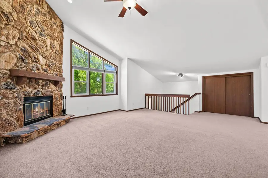 213 S Grandview BOULEVARD #215, Waukesha, WI 53188 - #2