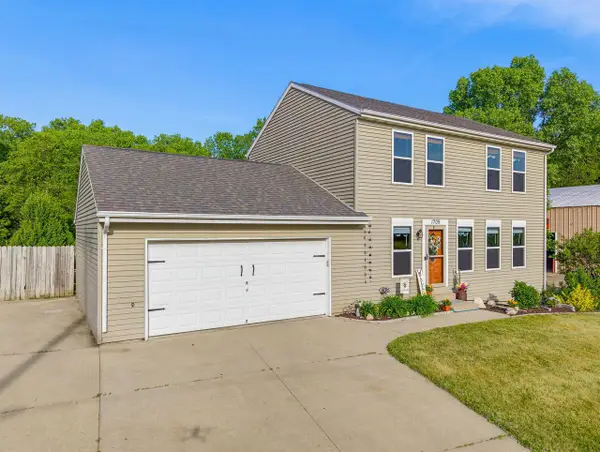 1709 Schmidt ROAD, West Bend, WI 53090