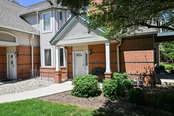 3120 S Toldt PARKWAY, West Allis, WI 53227