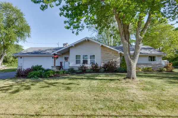 213 W State ROAD, North Prairie, WI 53153