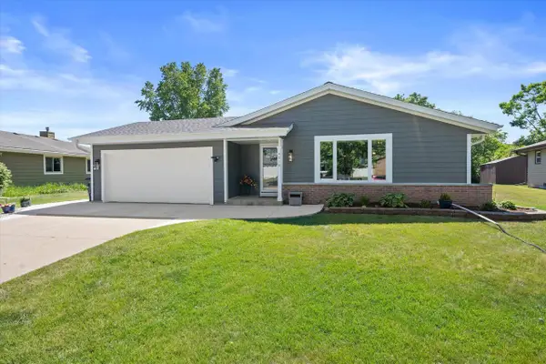 4219 W Pebble Beach COURT, Franklin, WI 53132