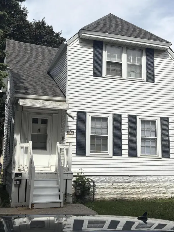 1945 S 29th STREET, Milwaukee, WI 53215