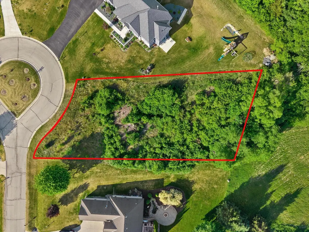 Lt31 PRIMROSE CIRCLE, Oconomowoc, WI 53066 - #1