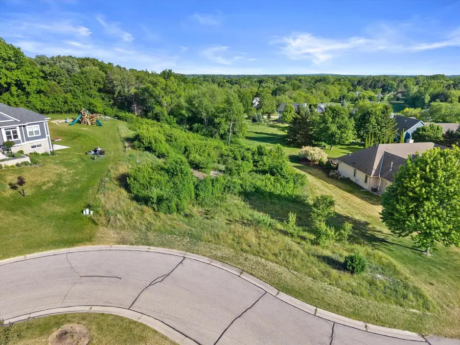 Lt31 PRIMROSE CIRCLE, Oconomowoc, WI 53066 - #3