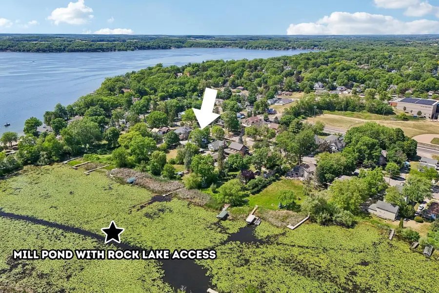 408 W Lake Street, Lake Mills, WI 53551 - #3