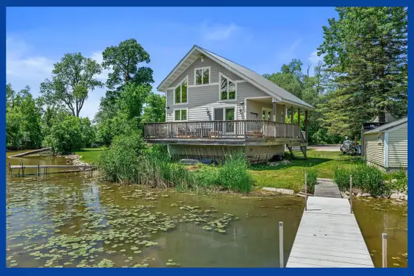 4886 Lakeview AVENUE, Hubertus, WI 53033