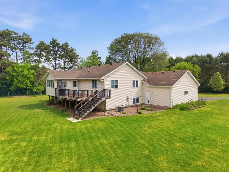 S6090 Deer Park PLACE, Eau Claire, WI 54701 - #2