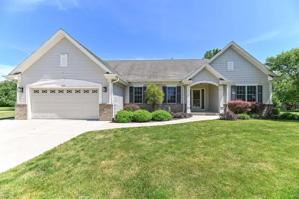 6305 Cedarhedge DRIVE, Mount Pleasant, WI 53406