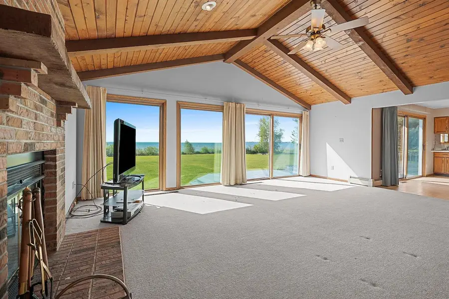 4116 Michigan Shores DRIVE, Menominee, MI 49858 - #2