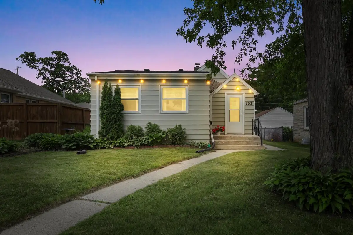 802 S 90th STREET, West Allis, WI 53214 - #1