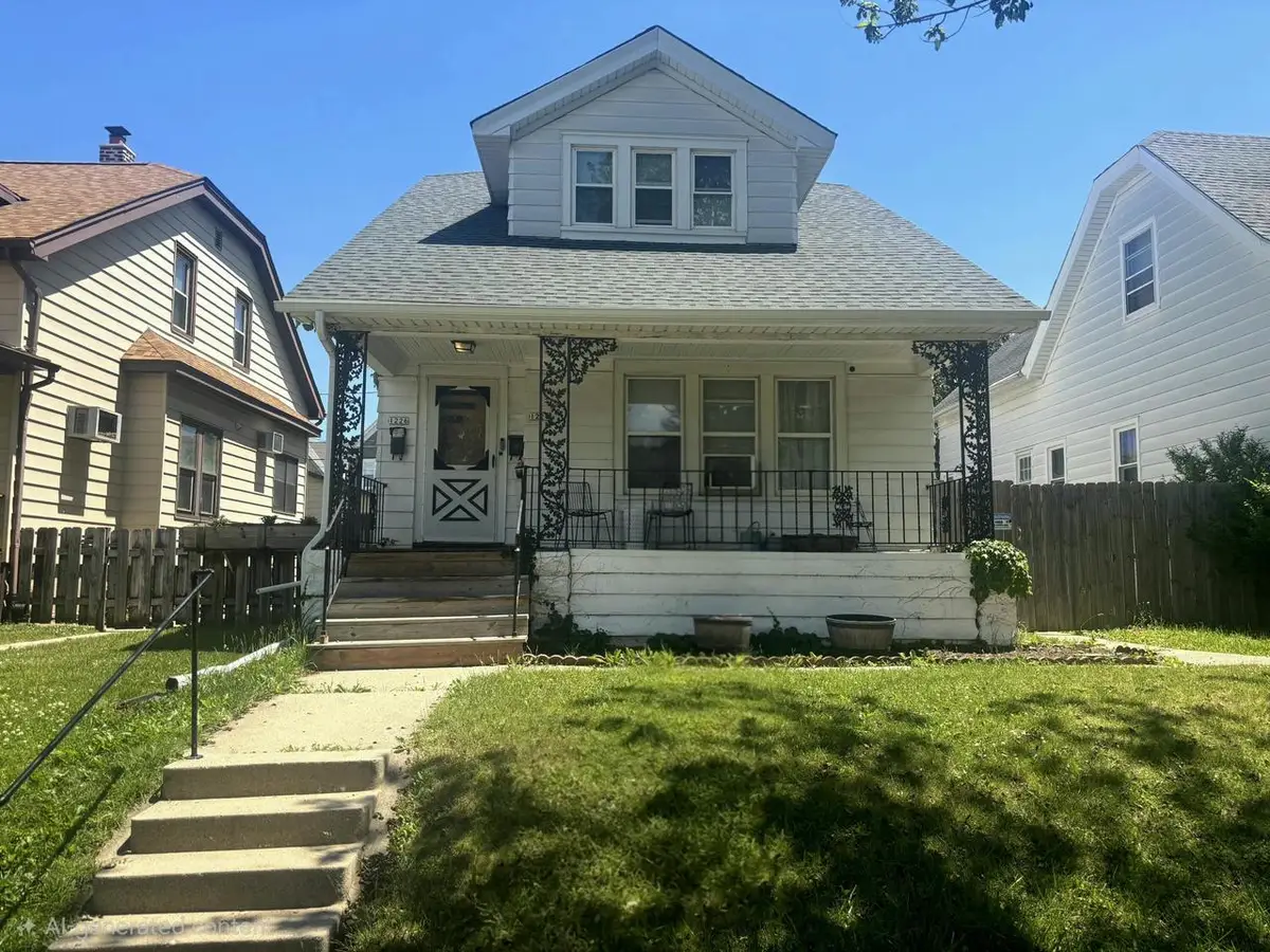 1224 S 73rd STREET, West Allis, WI 53214 - #1